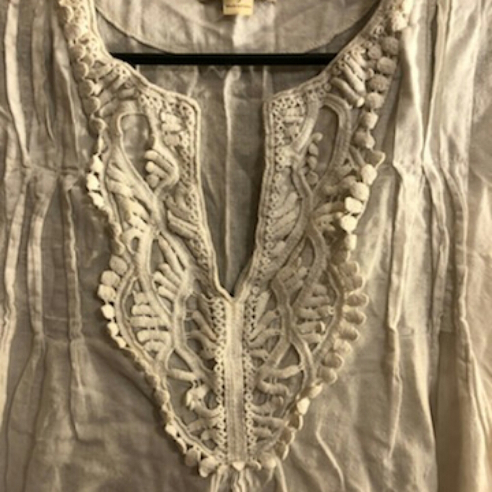 White tunic with embroidery